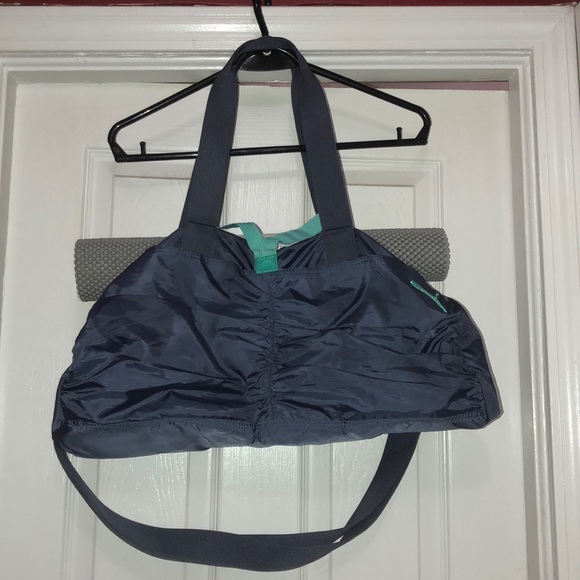 puma yoga bag
